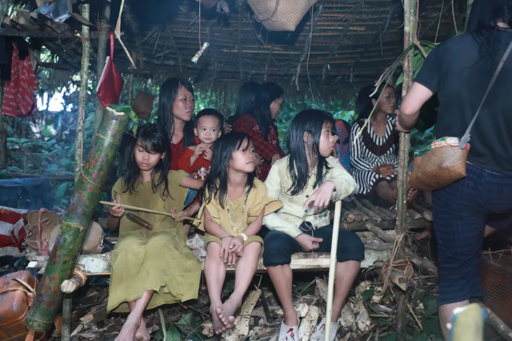 MEMILIKI HAK PILIH: Tahun ini KPU Bulungan menyiapkan 2 TPS tambahan untuk masyarakat terjauh dan terpencil khususnya masyarakat Pulau Tundun dan komunitas Punan Batu Benau. Foto: Muklis Pemkab Bulungan