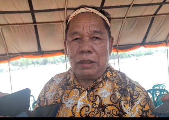 Datu Abdul Karim, Generasi Kelima Pewaris Kawasan Gunung Batu Benau dari Kesultanan Bulungan yang didalamnya terdapat masyarakat Punan Batu Benau, yang selalu dirawat dan didampinginya.