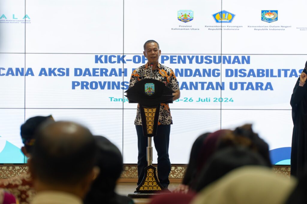 KICK OFF : Asisten bidang Pemerintahan dan Kesejahteraan Rakyat Setprov Kaltara, H Datu Iqro Ramadhan, S.Sos, M.Si membuka Kick-Off Penyusunan RAD-PD Provinsi Kaltara, Kamis (25/7/24).