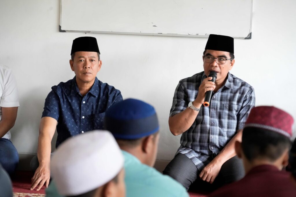 BERIKAN MOTIVASI : Sekda Provinsi Kaltara, Dr. H. Suriansyah, M.AP memberikan motivasi kepada peserta MTA Nasional XXX Tahun 2024 di Komplek Masjid Cheng Ho, Gunung Kalua, Kota Samarinda, Ahad (8/9/2024).