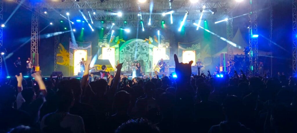 LUAR BIASA: Pengunjung membludak hingga lebih dari 44.000 orang selama acara berlangsungnya Musik Alam X Benuanta Fest 2K24.