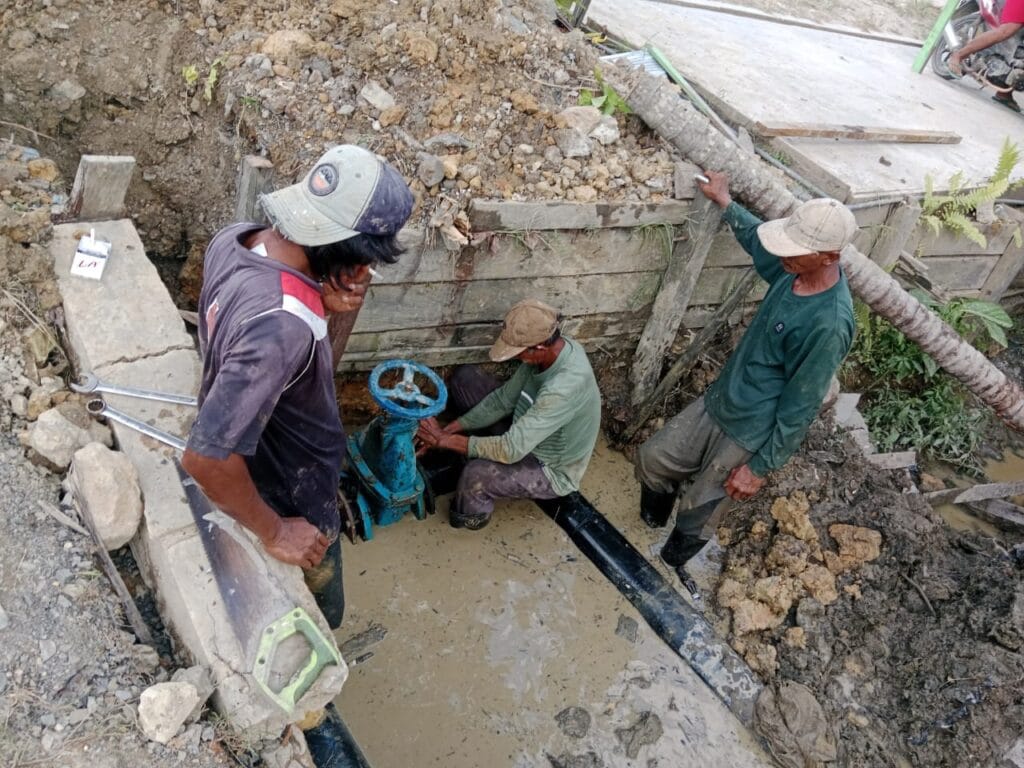 BERTRANSFORMASI: Dalam upaya meningkatkan kualitas layanan air bersih pada masyarakat, PDAM Bulungan secara bertahap mengganti jenis pipa PVC dengan HDPE.