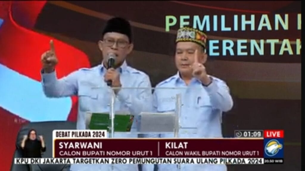 Paslon Syarwani-Kilat (S1AP) saat debat publik kedua yang digelar Komisi Pemilihan Umum (KPU) Kabupaten Bulungan yang disiarkan secara langsung di Metro TV.