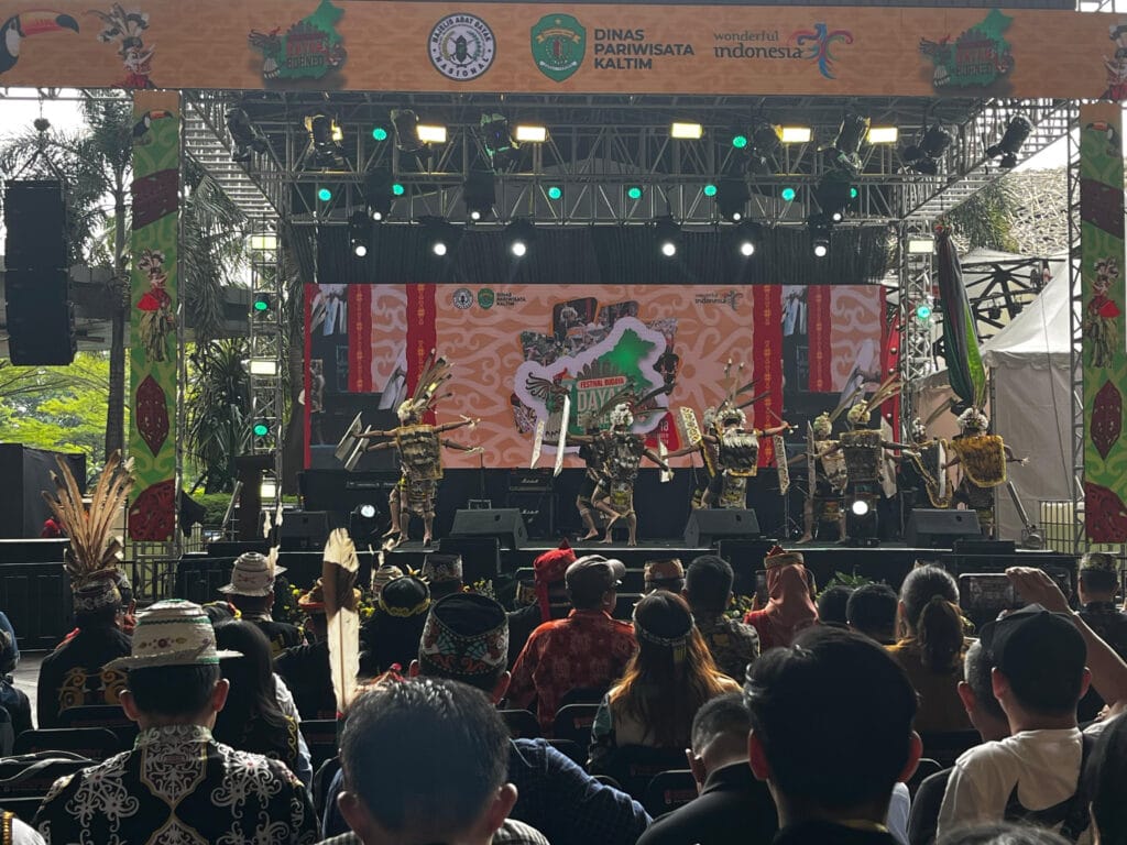 PROMOSI BUDAYA: Festival Budaya Dayak Borneo III digelar di Lippo Mall Kemang, Jakarta Selatan, selama dua hari, 17 dan 18 Desember. Festival tersebut untuk memperkenalkan kekayaan budaya suku Dayak dari Kalimantan, khususnya Kalimantan Utara (Kaltara).