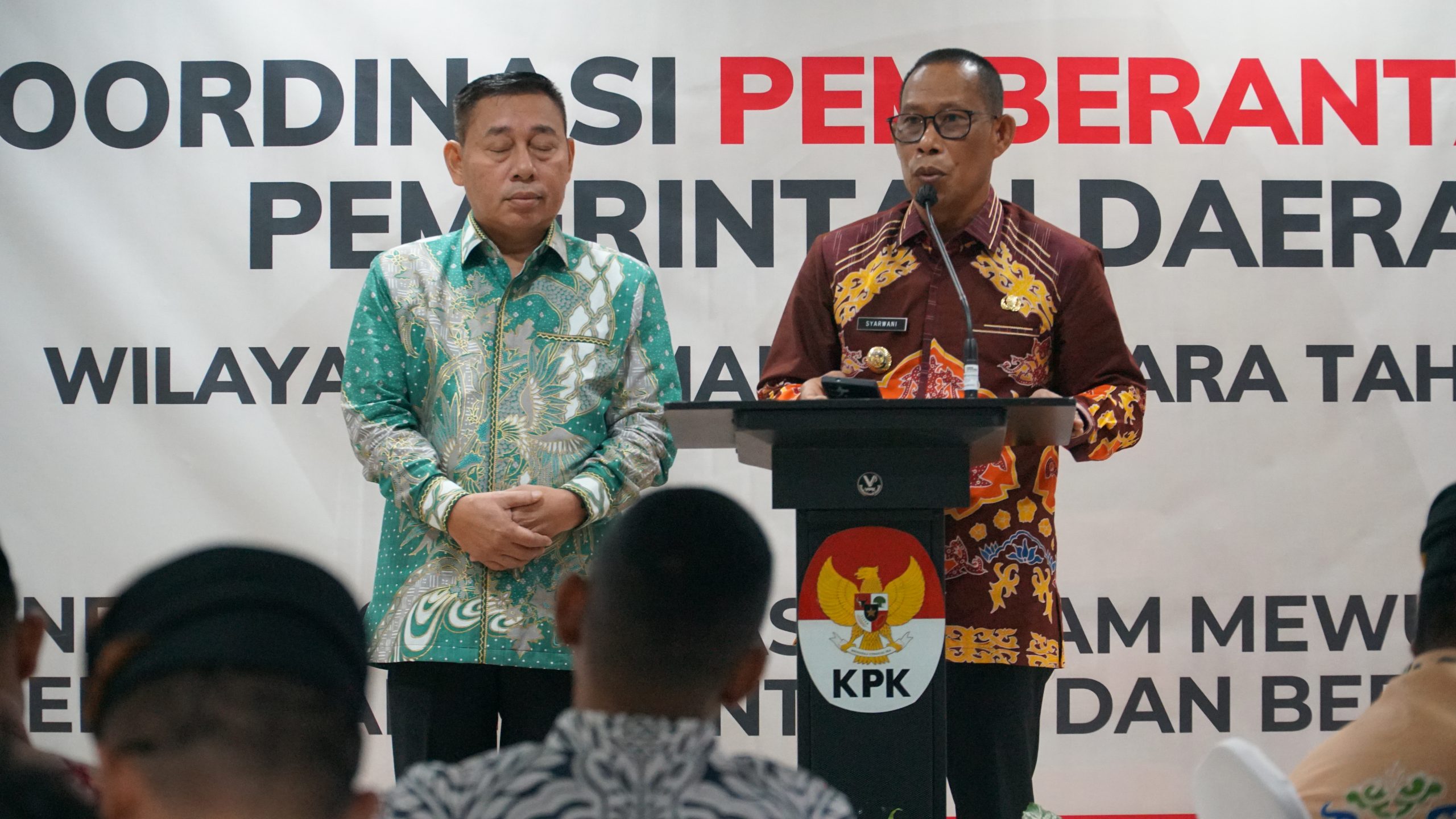 RAPAT KOORDINASI: Bupati Bulungan Syarwani, S.Pd.M.Si didampingi Ketua DPRD Bulungan Riyanto, S.Sos saat menghadiri Rapat Koordinasi dengan Komisi Pemberantasan Korupsi (KPK) Republik Indonesia di Gedung Merah Putih, Jakarta, Rabu (16/7/25)