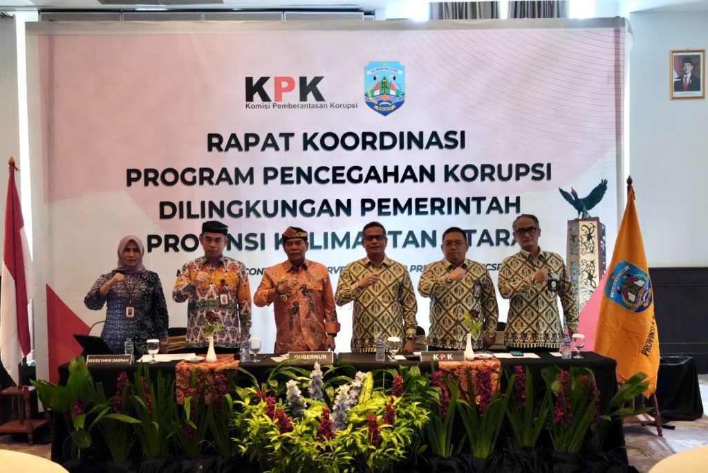 ABADIKAN MOMEN : Gubernur Kaltara, Dr. H. Zainal A. Paliwang, S.H., M.Hum., menghadiri Rapat Koordinasi Program Pencegahan Korupsi melalui mekanisme MCSP berlangsung di Ruang Pertemuan Hotel Royal Kuningan, Jakarta, Kamis (17/7).