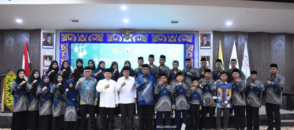 Rombongan Kafilah Bulungan yang akan mengikuti ajang STQ Kaltara di Kabupaten Nunukan (foto:ist)