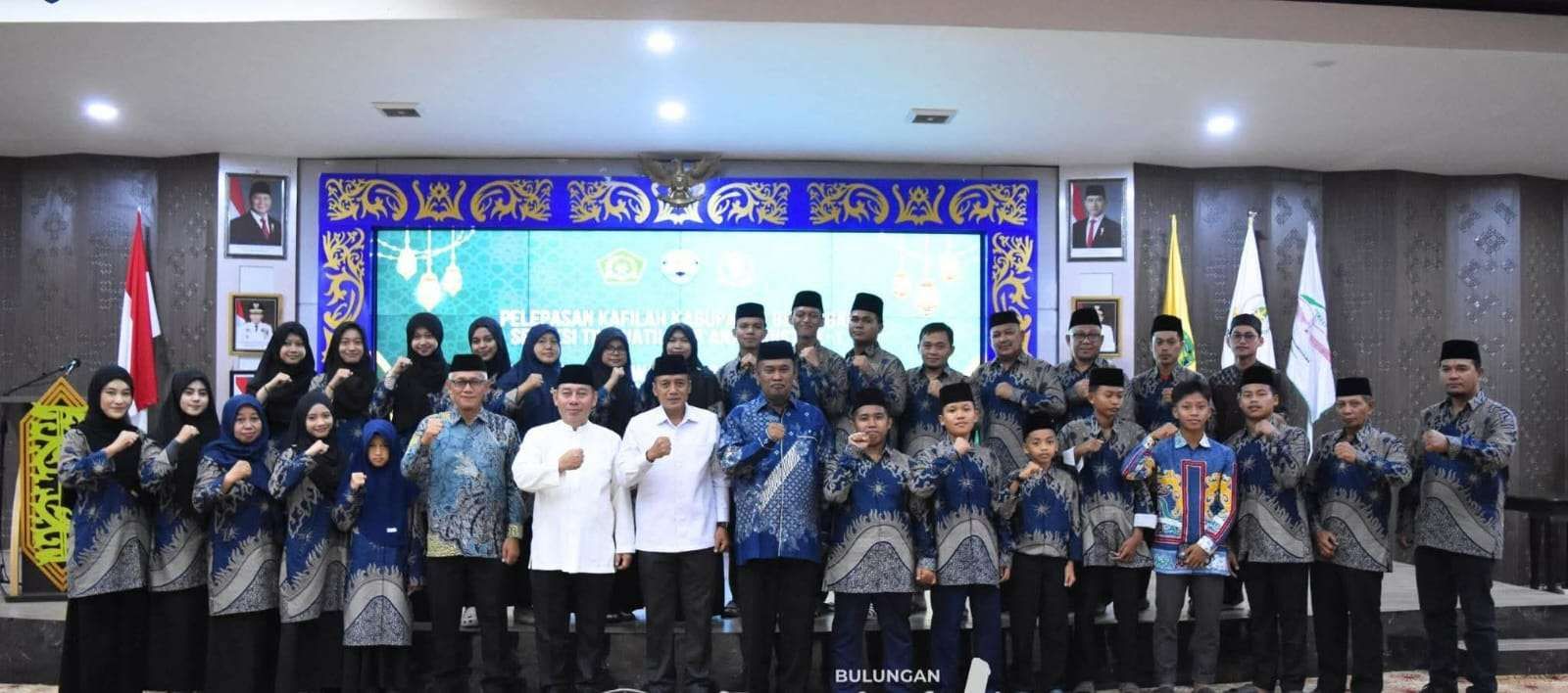 Rombongan Kafilah Bulungan yang akan mengikuti ajang STQ Kaltara di Kabupaten Nunukan (foto:ist)