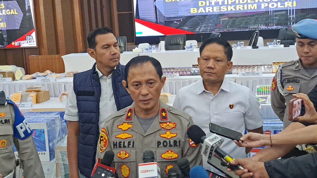 Direktur Tindak Pidana Ekonomi Khusus (Dirtipideksus) Bareskrim Polri Brigjen Pol. Helfi Assegaf (foto:Int)