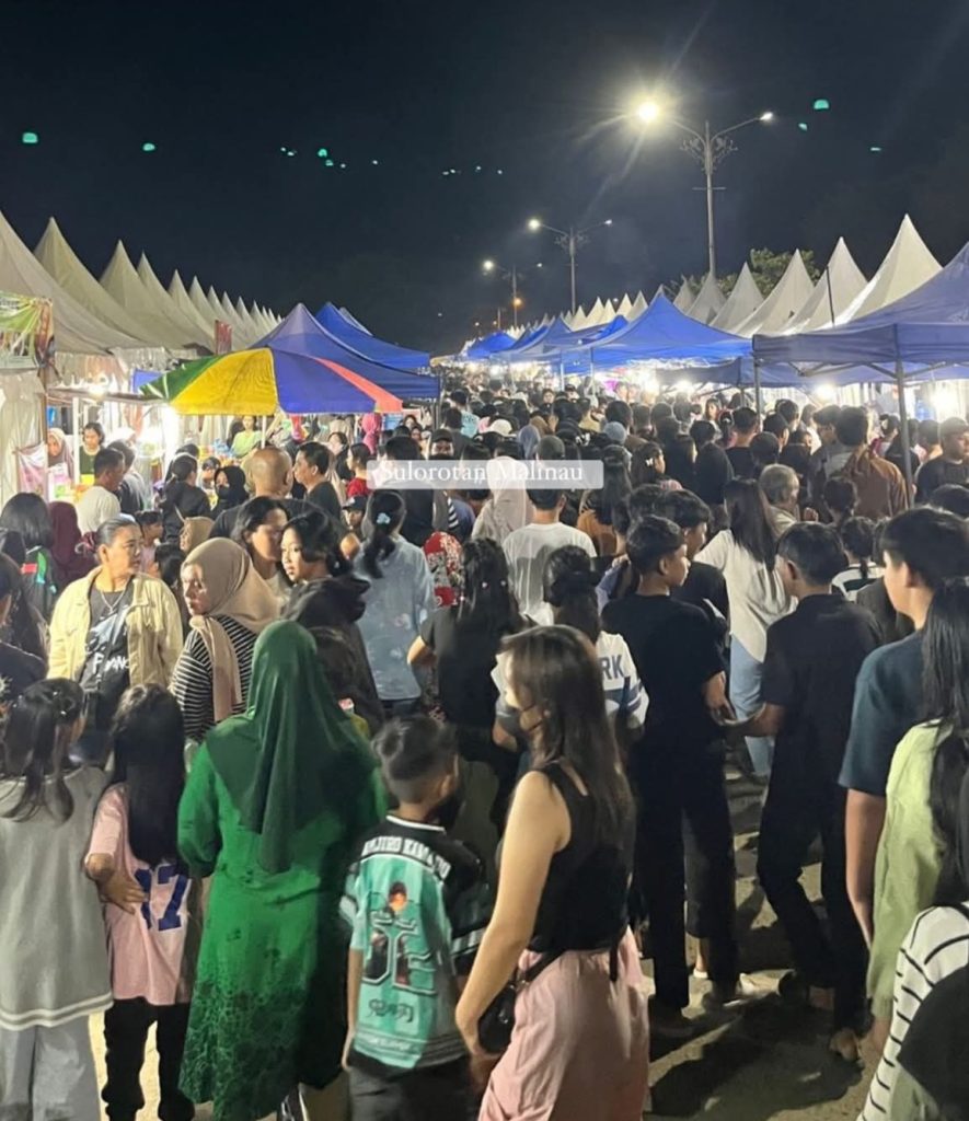 Keramaian pengujung Irau Malinau 2025 (Foto:FB: Sulorotan)