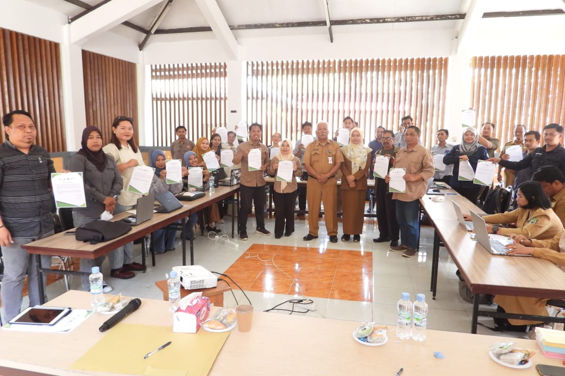 PELATIHAN: Fokus UU Desa Baru, DPMD Bulungan Gelar TOT Perubahan RPJMDes untuk Pendamping Desa di Aula Rumah Jabatan Sekretaris Daerah Kabupaten Bulungan.