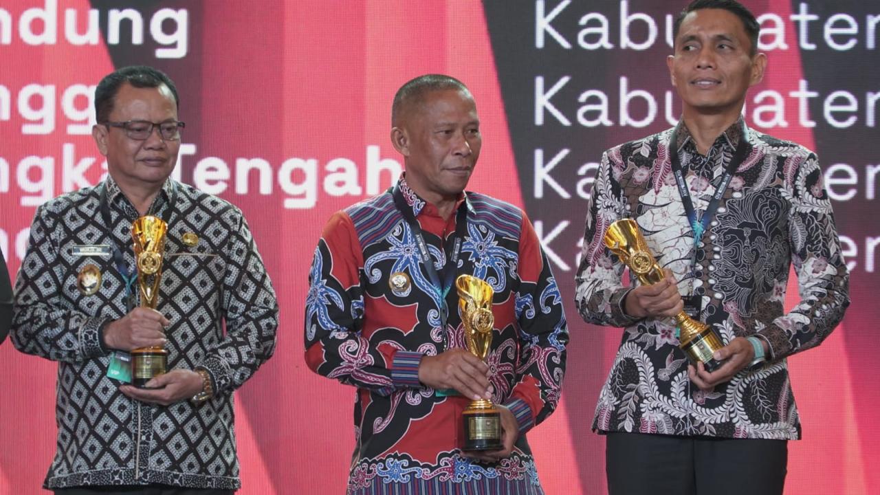 MEMBANGGAKAN: Kabupaten Bulungan meraih penghargaan sebagai Kabupaten Sangat Inovatif dalam ajang Innovative Government Award (IGA) 2025 yang diselenggarakan Kementerian Dalam Negeri di Grand Ballroom Hotel Kempinski, Jakarta