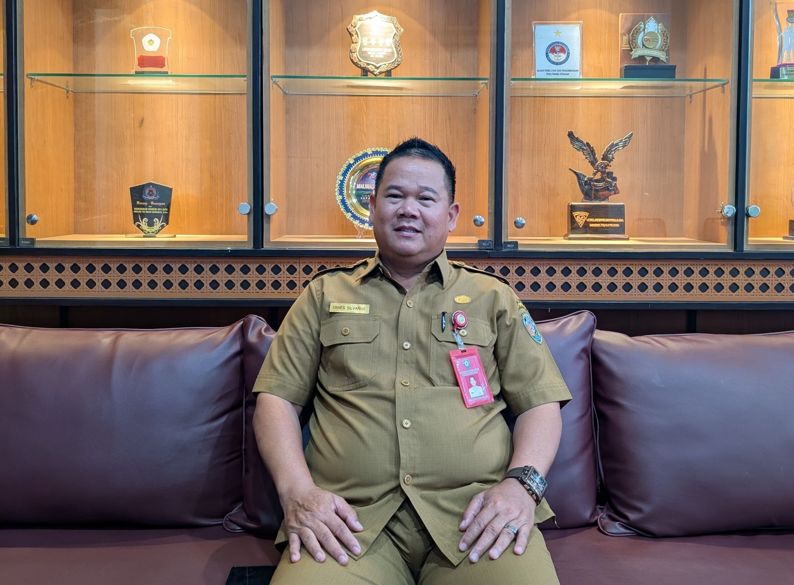 Sekretaris Daerah Kabupaten Malinau, Dr. Ernes Silvanus, S.Pi., M.M., M.H